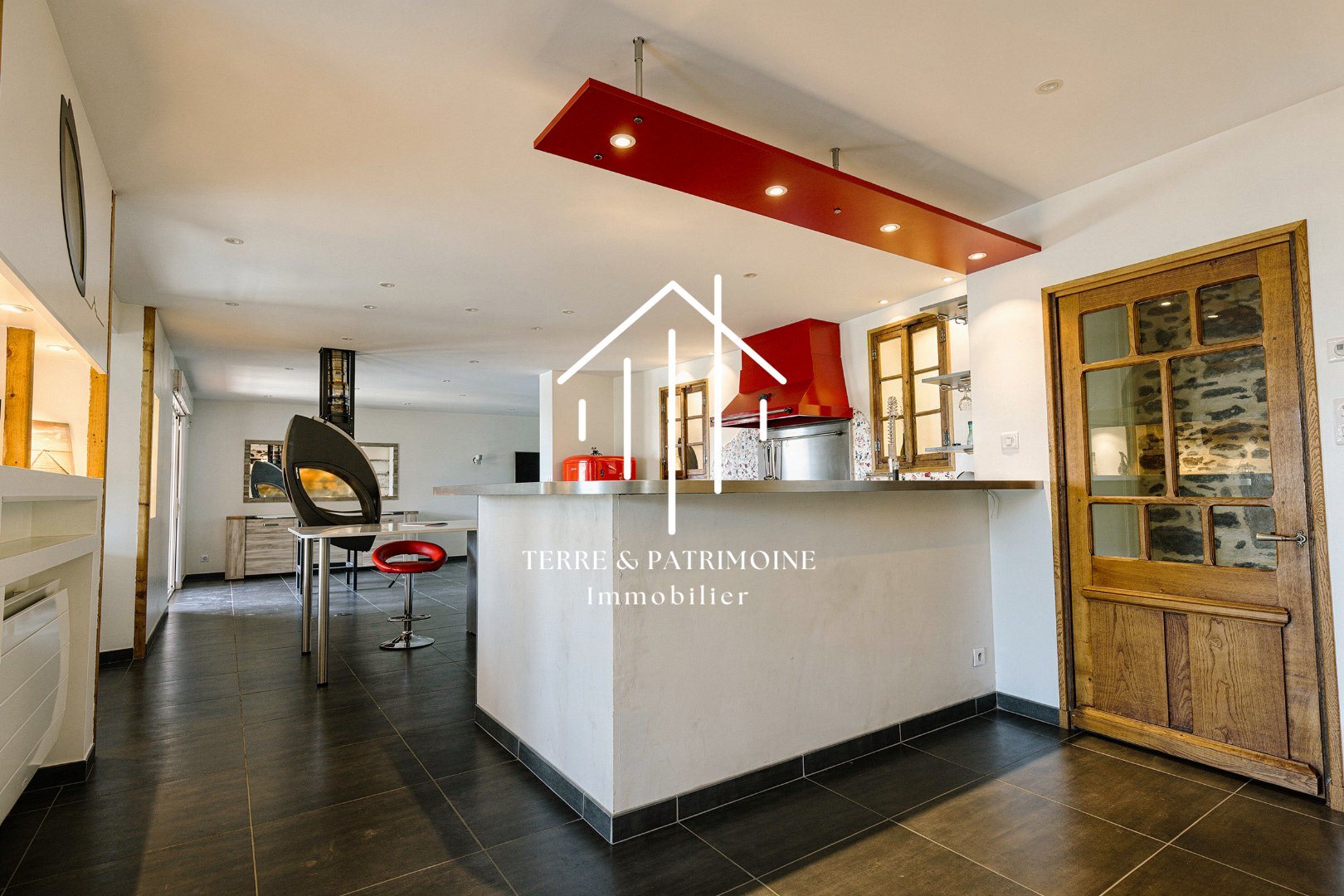 Maison à vendre, 280m², Lussas