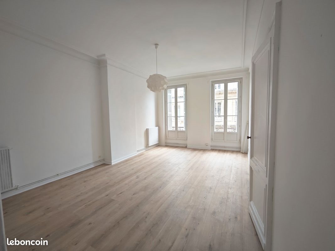 Appartement à louer, 53m², Bordeaux