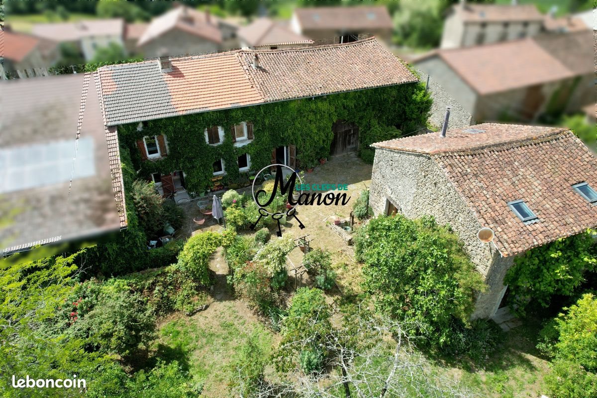 Maison à vendre, 257m², Châteauponsac
