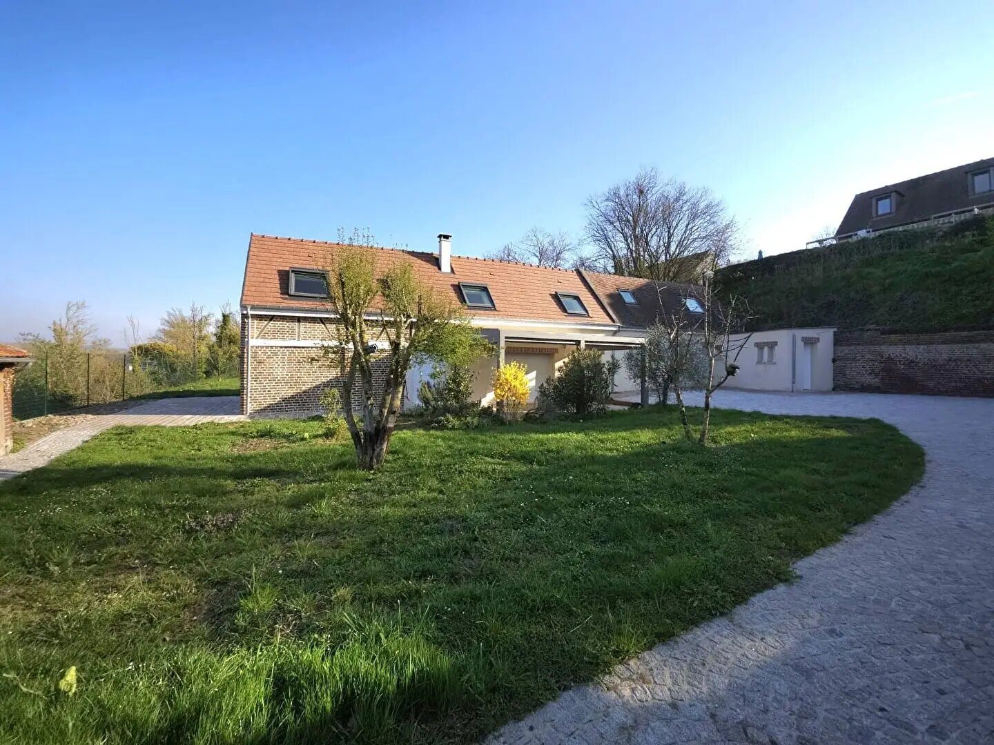 Maison à vendre, 159m², Airion