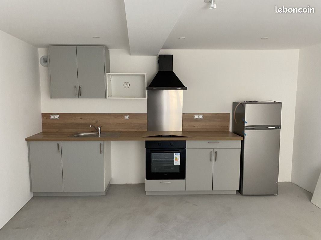Appartement à louer, 61m², Parné-sur-Roc
