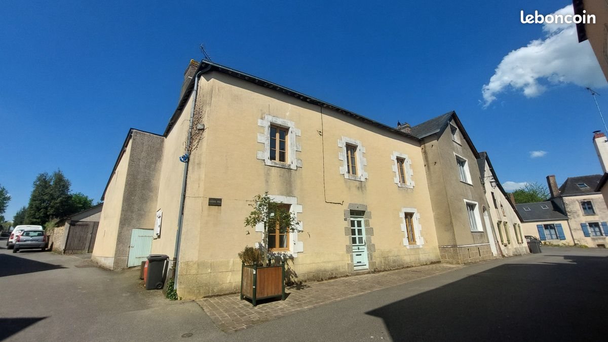 Appartement à louer, 61m², Parné-sur-Roc