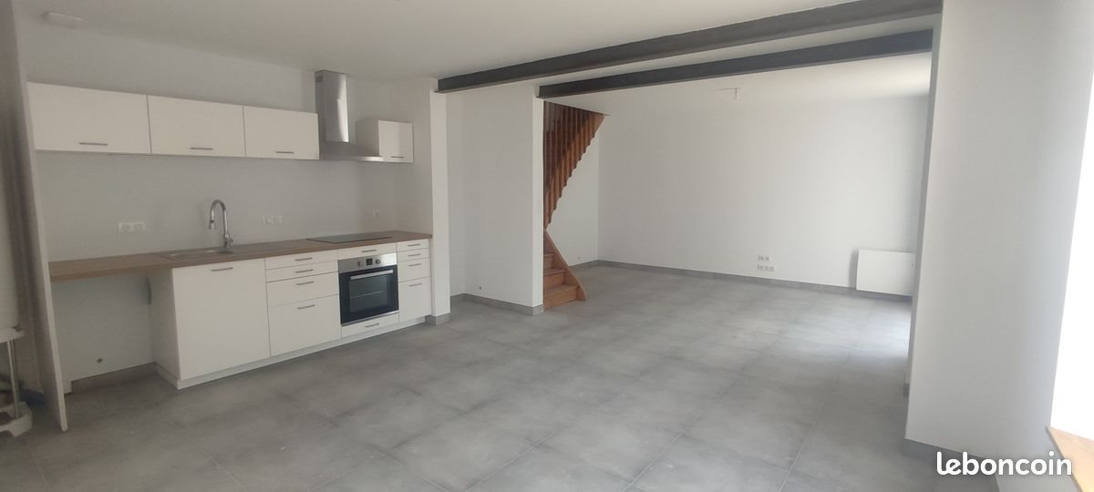Maison à louer, 75m², Rochetrejoux