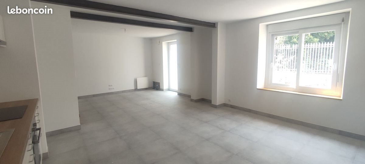 Maison à louer, 75m², Rochetrejoux