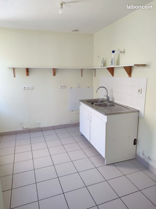 Maison à louer, 75m², Marçon