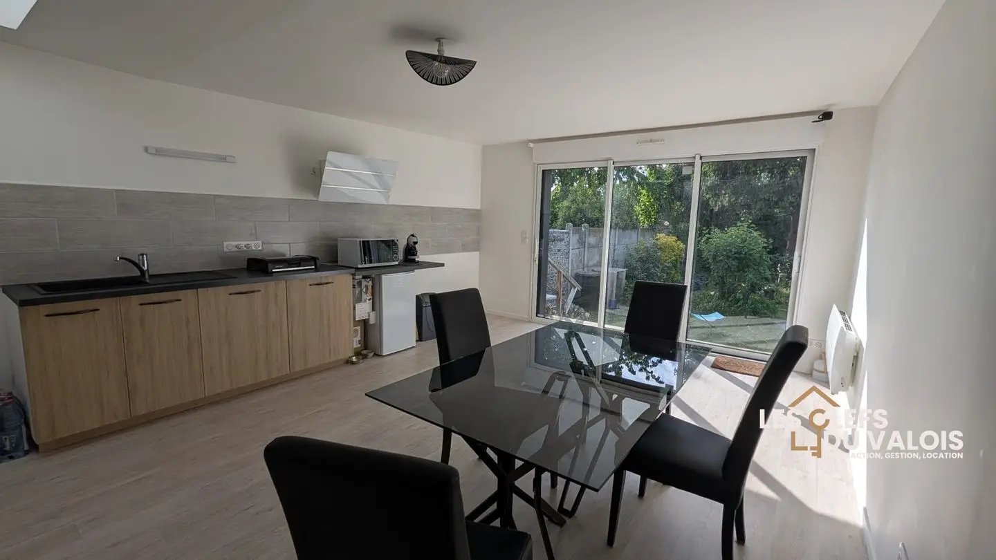 Maison à vendre, 94m², Crépy-en-Valois