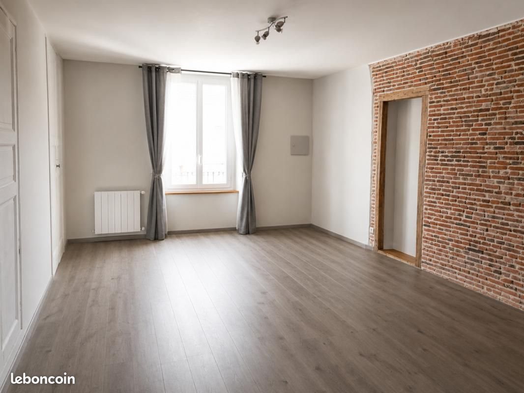 Appartement à louer, 71m², Bellême