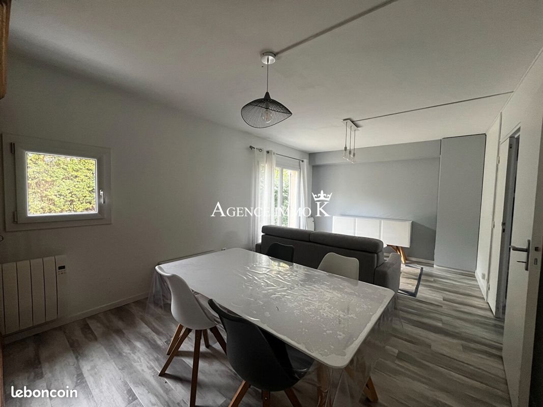 Maison à louer, 84m², Poitiers