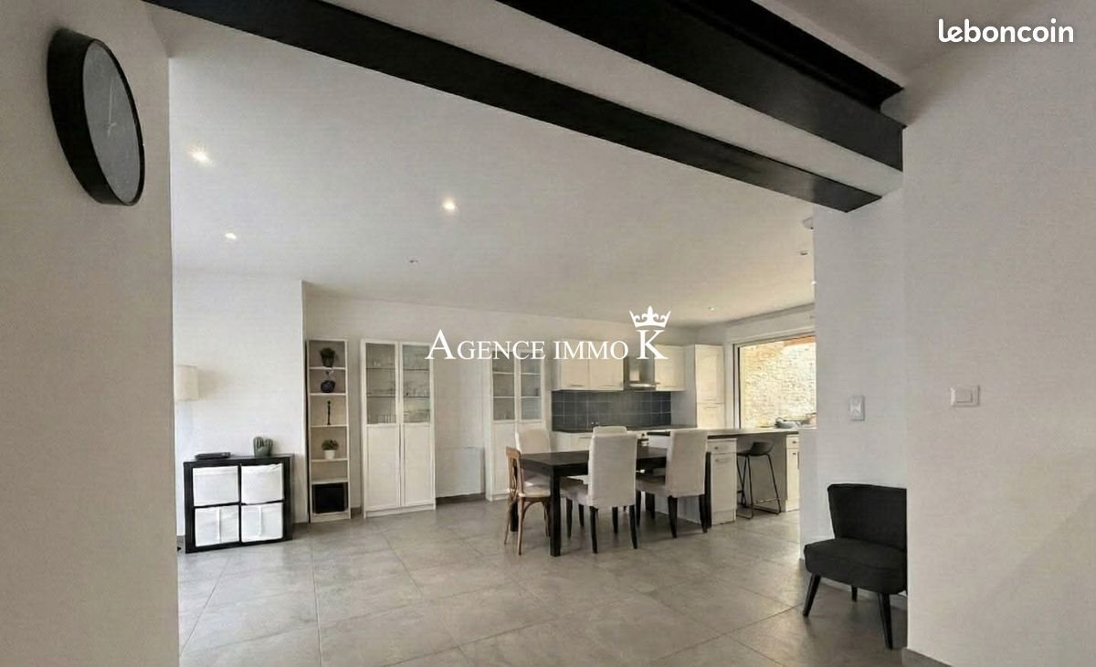 Maison à vendre, 146m², Neuville-de-Poitou