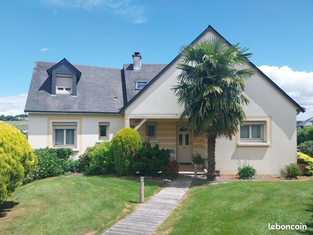 Maison à vendre, 147m², Le Genest-Saint-Isle