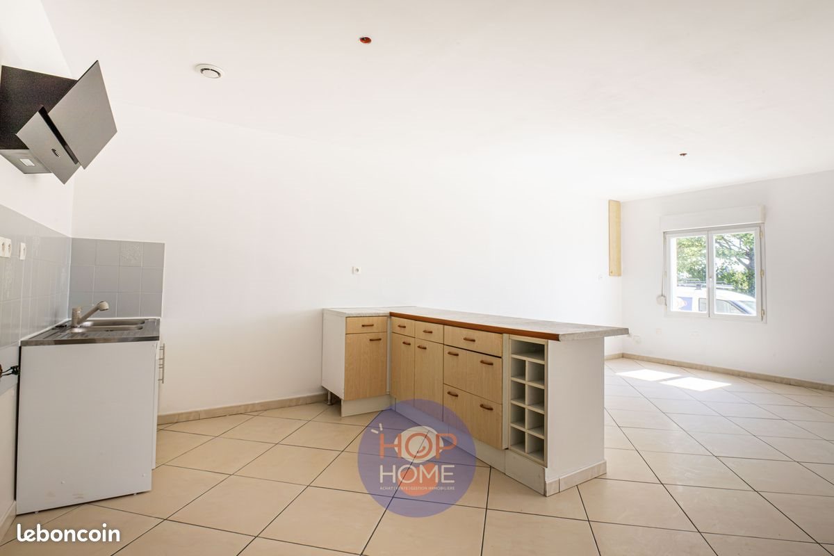 Maison à louer, 71m², Laventie