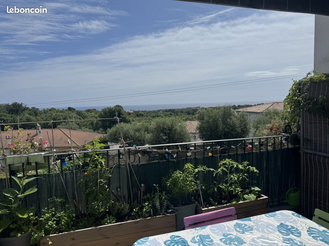 Appartement à vendre, 63m², Santa-Maria-Poggio
