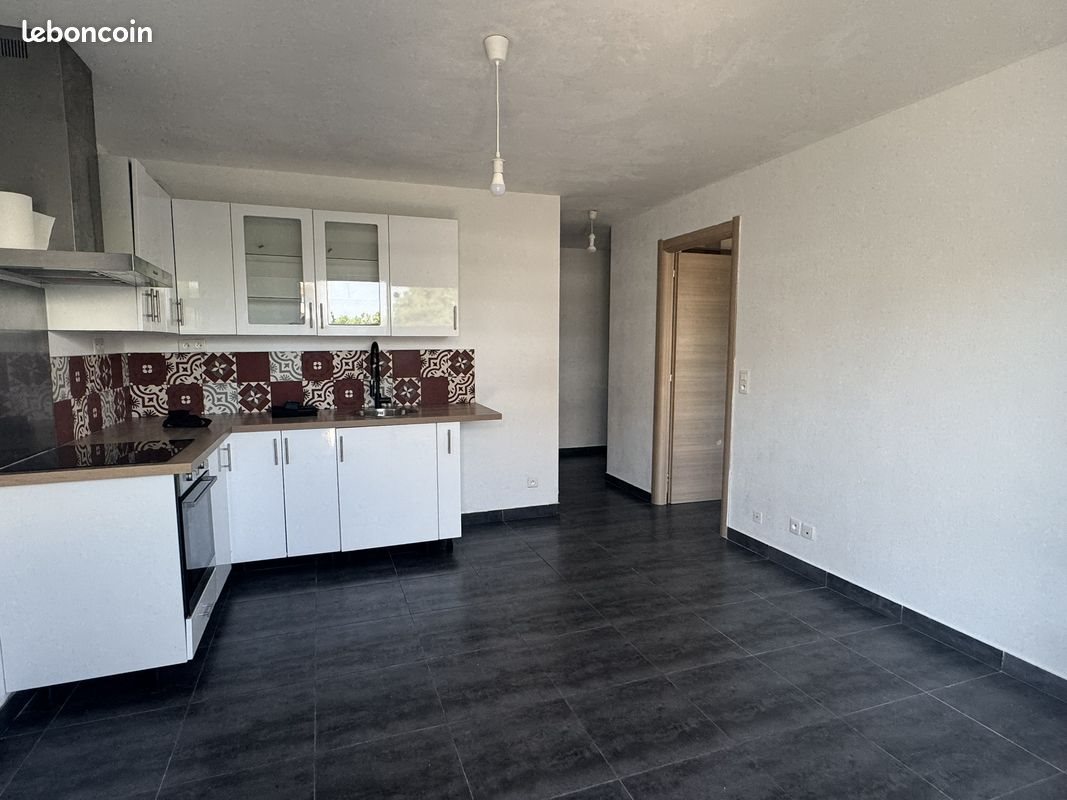 Appartement à louer, 42m², San-Nicolao