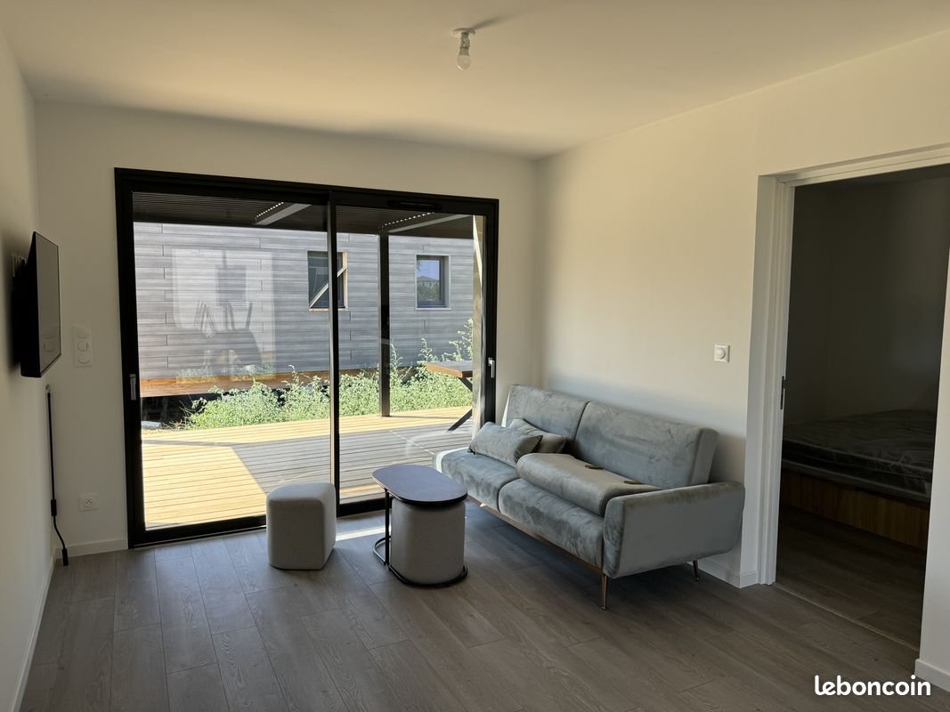 Appartement à louer, 42m², Aléria
