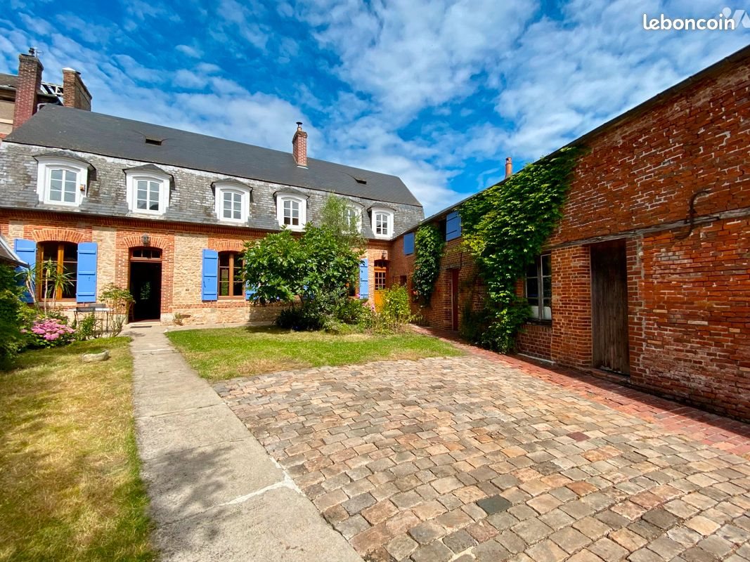 Maison à vendre, 161m², Gournay-en-Bray