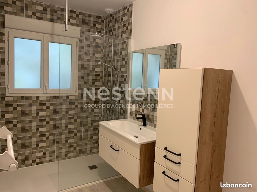 Maison à louer, 71m², Landéhen