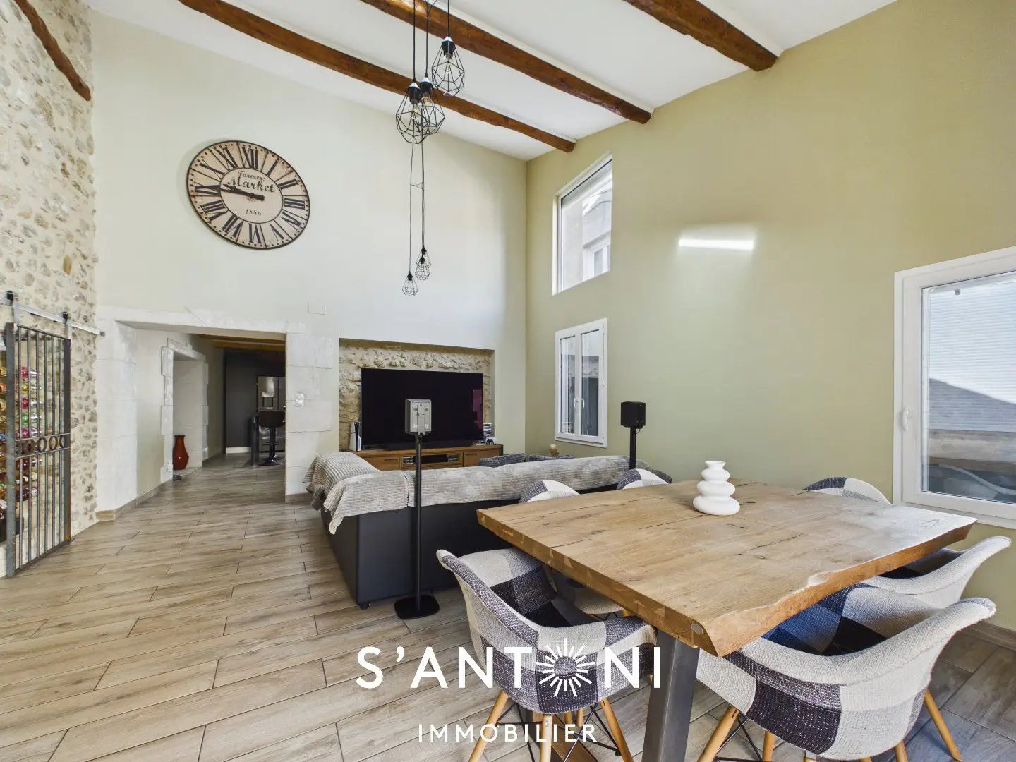 Maison à vendre, 256m², Saint-Geniès-de-Fontedit