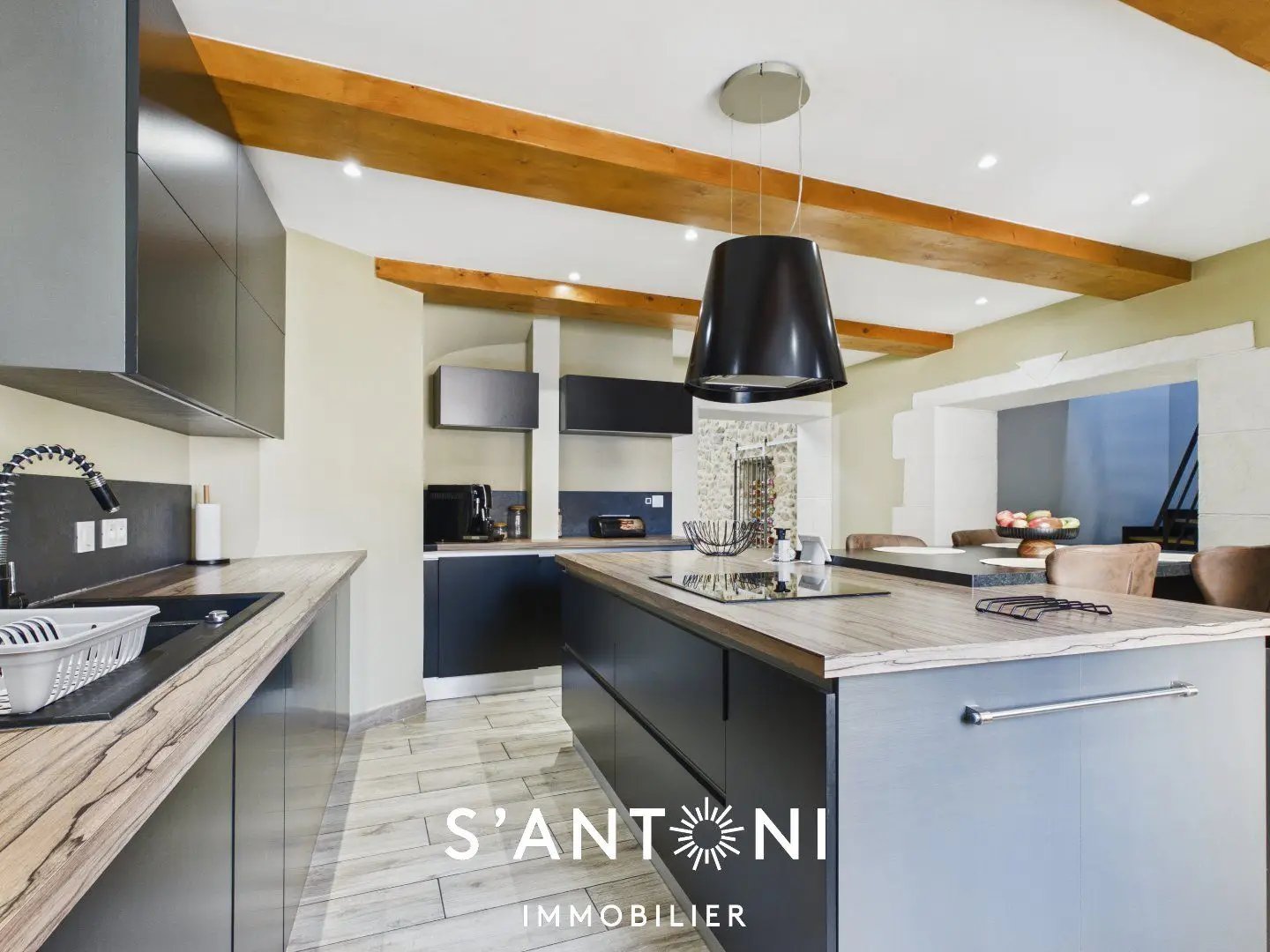 Maison à vendre, 256m², Saint-Geniès-de-Fontedit