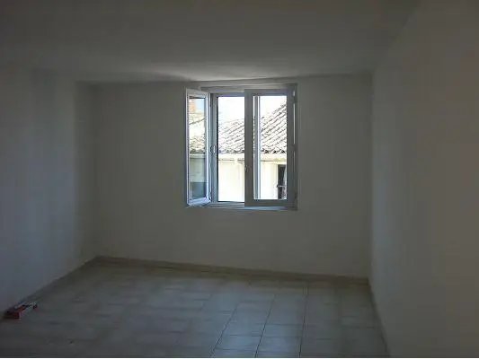 Appartement à louer, 57m², Florensac