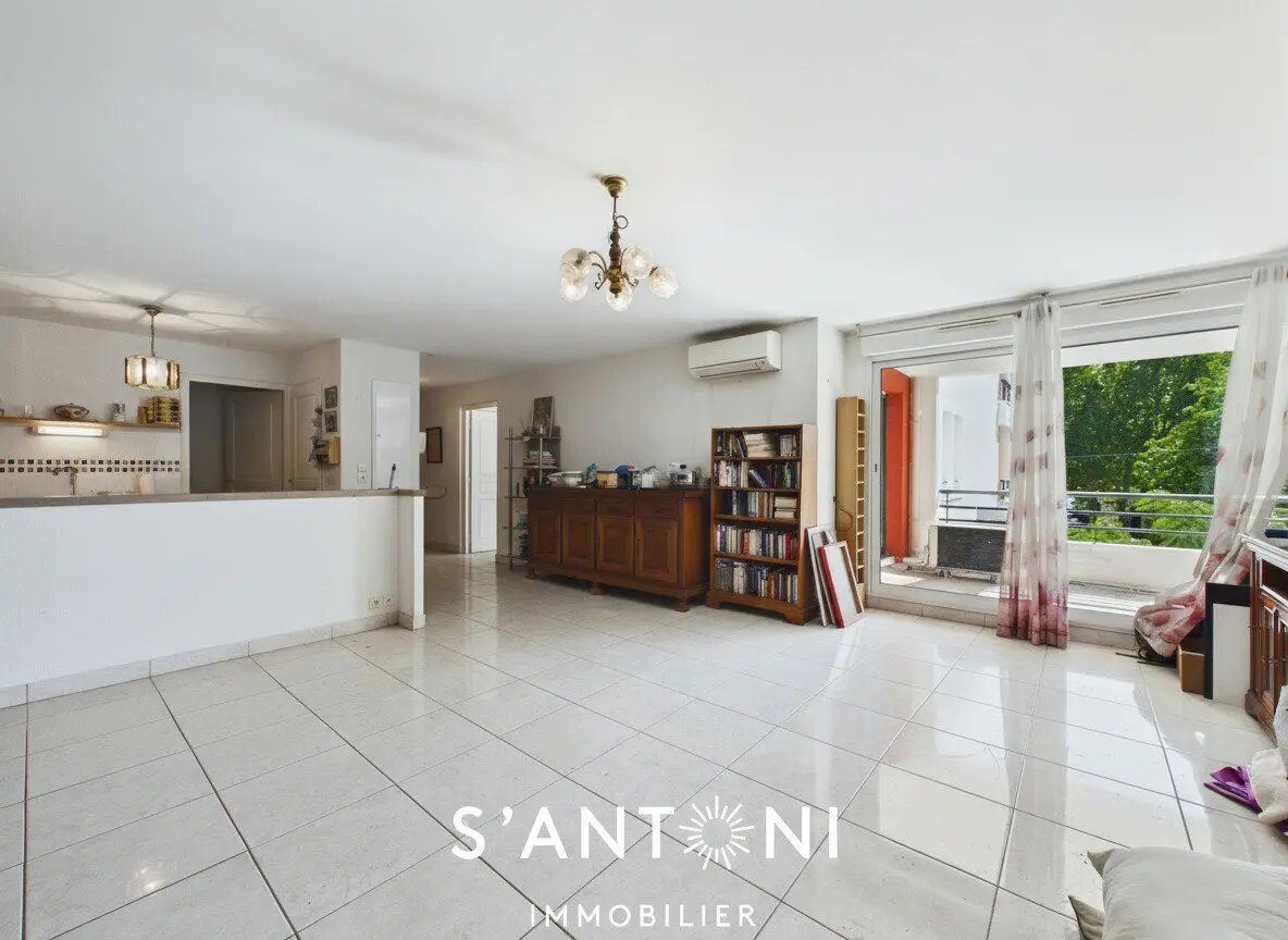 Appartement à vendre, 83m², Clermont-l'Hérault
