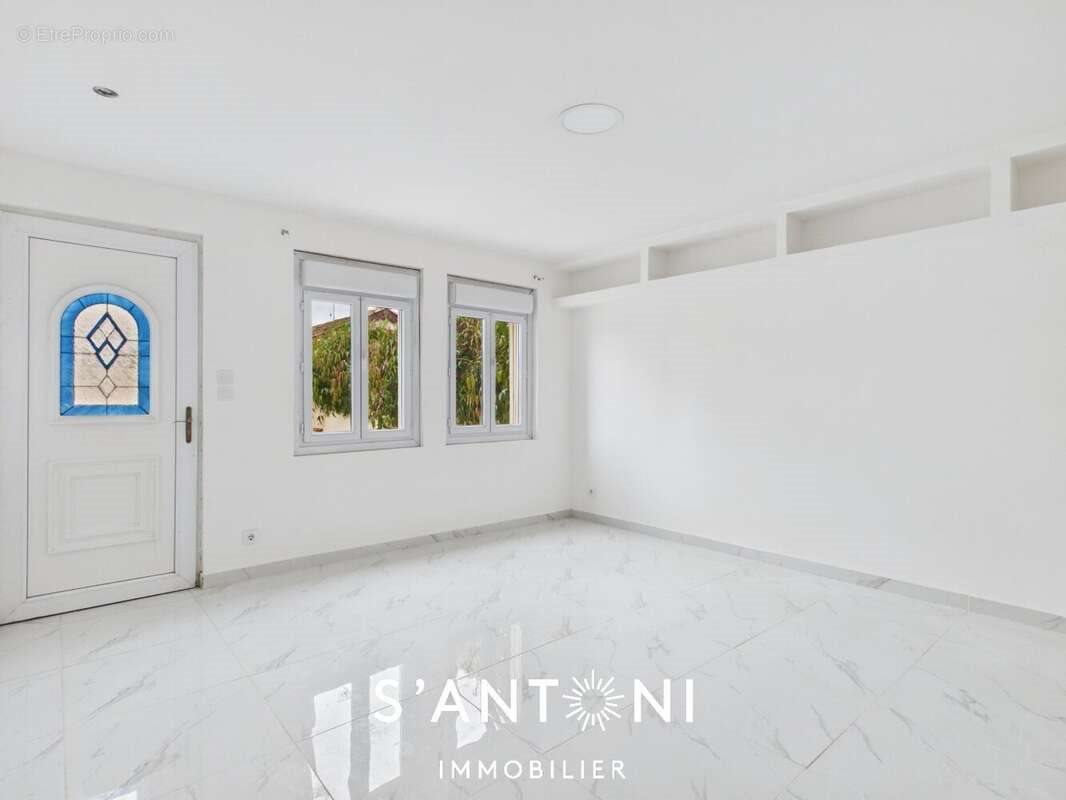 Maison à vendre, 73m², Béziers