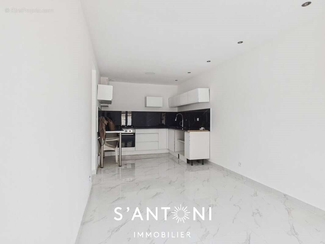 Maison à vendre, 73m², Béziers