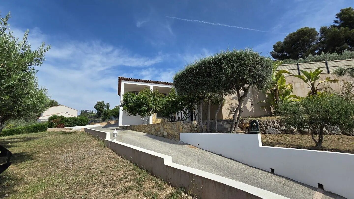 Maison à vendre, 206m², Ollioules
