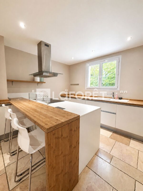 Maison à vendre, 215m², Lamorlaye