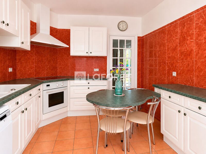 Maison à vendre, 158m², Lamorlaye