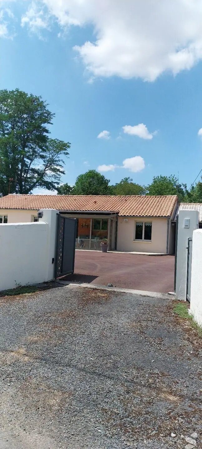 Maison à vendre, 114m², Vallans