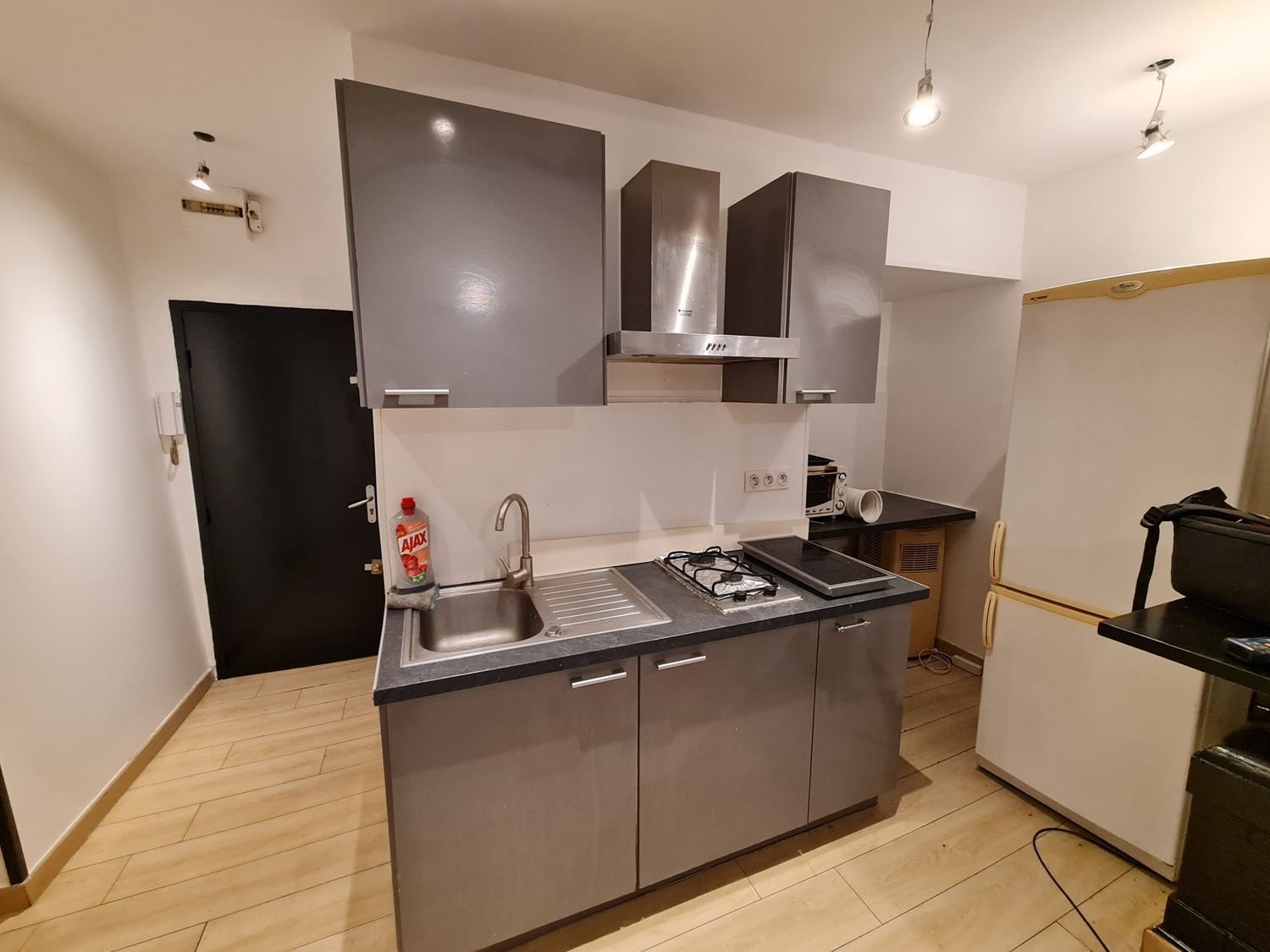 Appartement à louer, 30m², Hyères