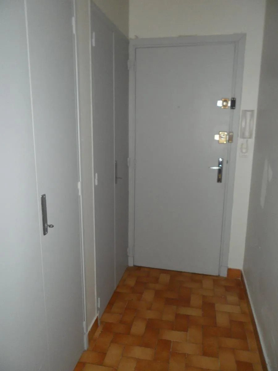 Appartement à louer, 27m², Toulon