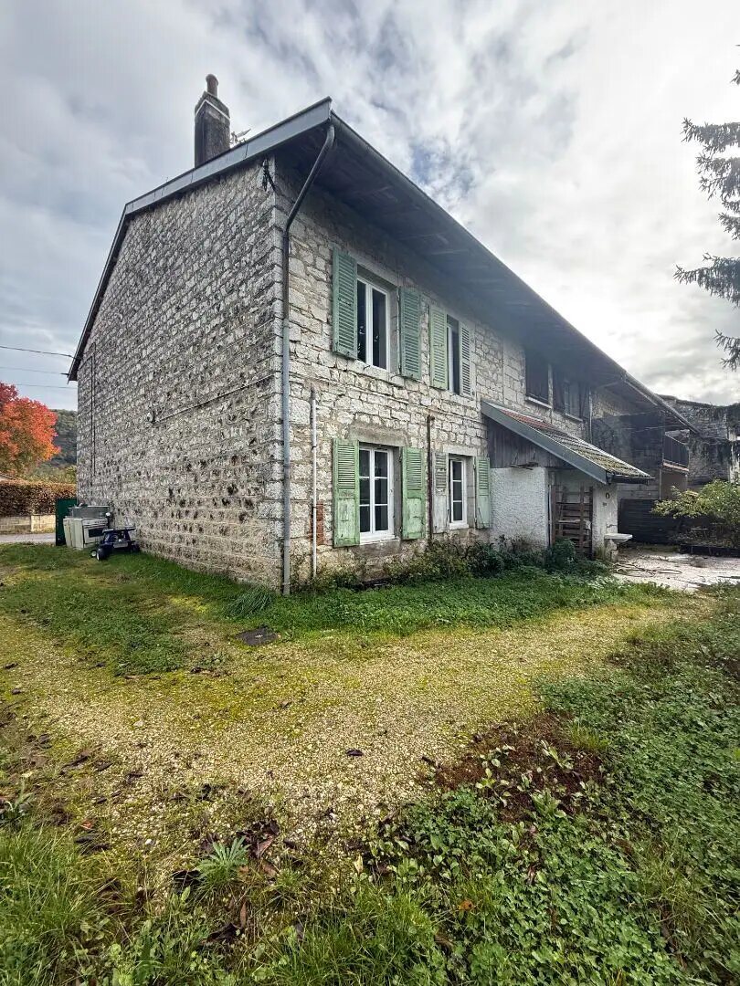 Maison à vendre, 239m², Simandre-sur-Suran