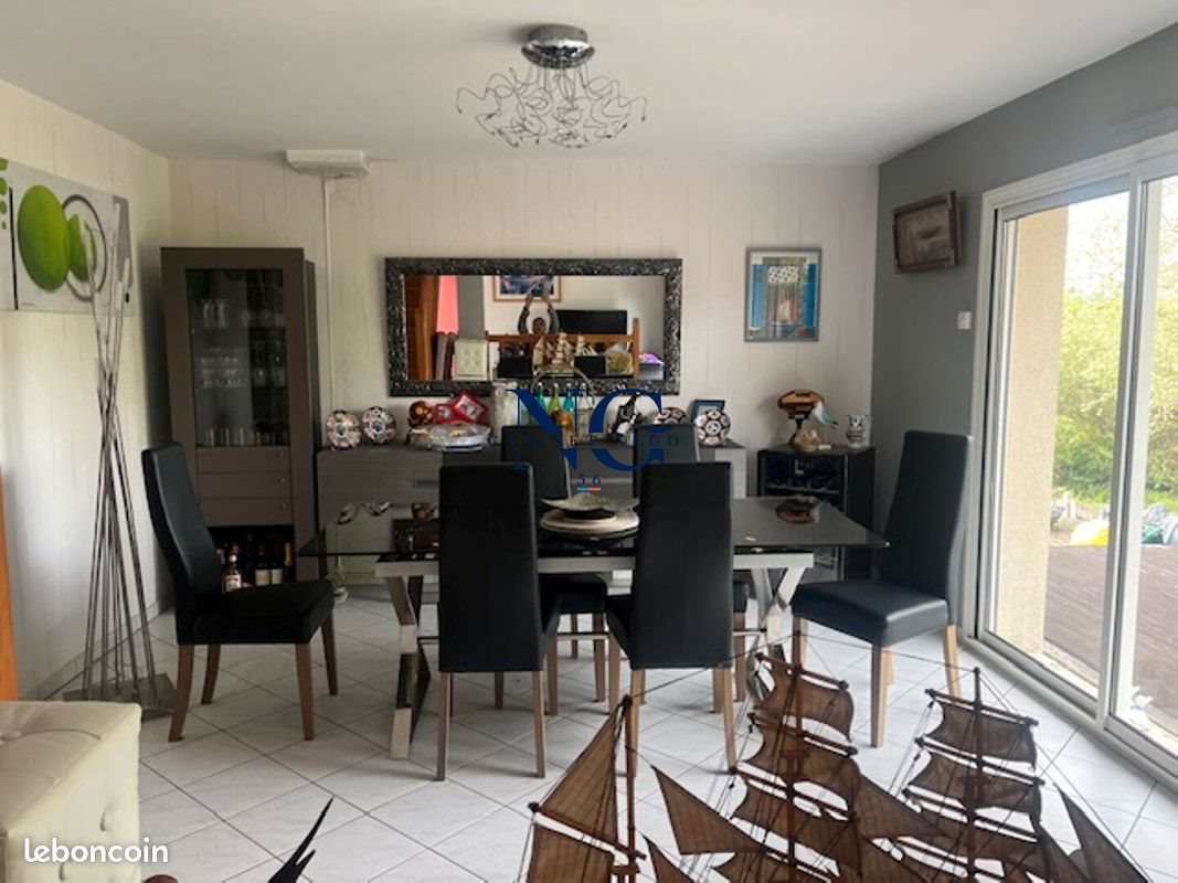Maison à vendre, 95m², Etel