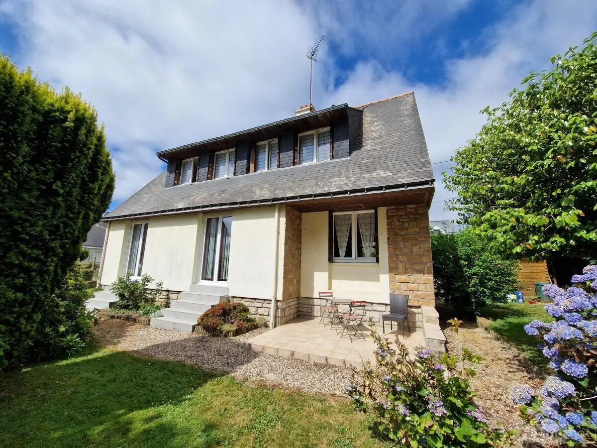Maison à vendre, 92m², Sérent