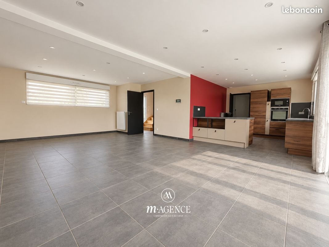 Maison à vendre, 196m², Rosult