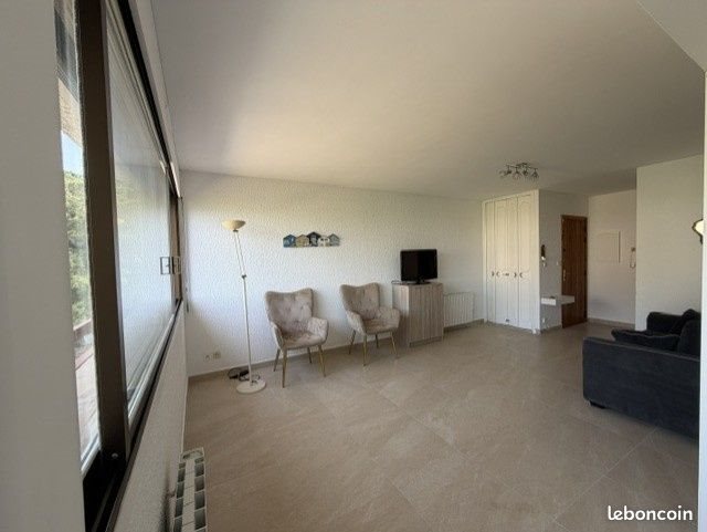 Appartement à louer, 59m², Saint-Cyr-sur-Mer
