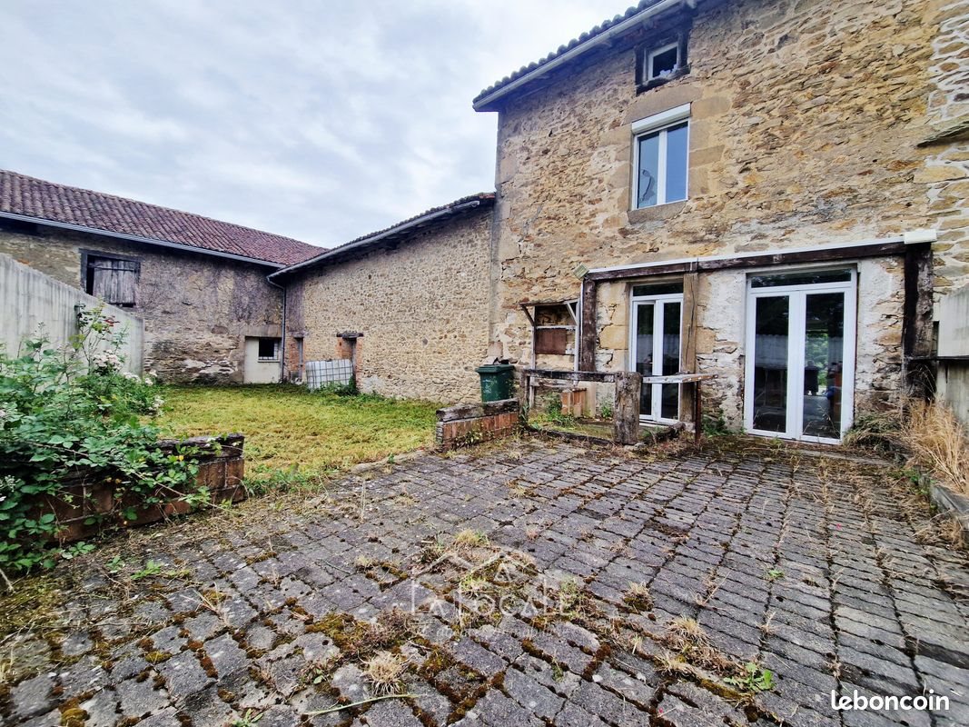 Maison à vendre, 96m², Peyrilhac