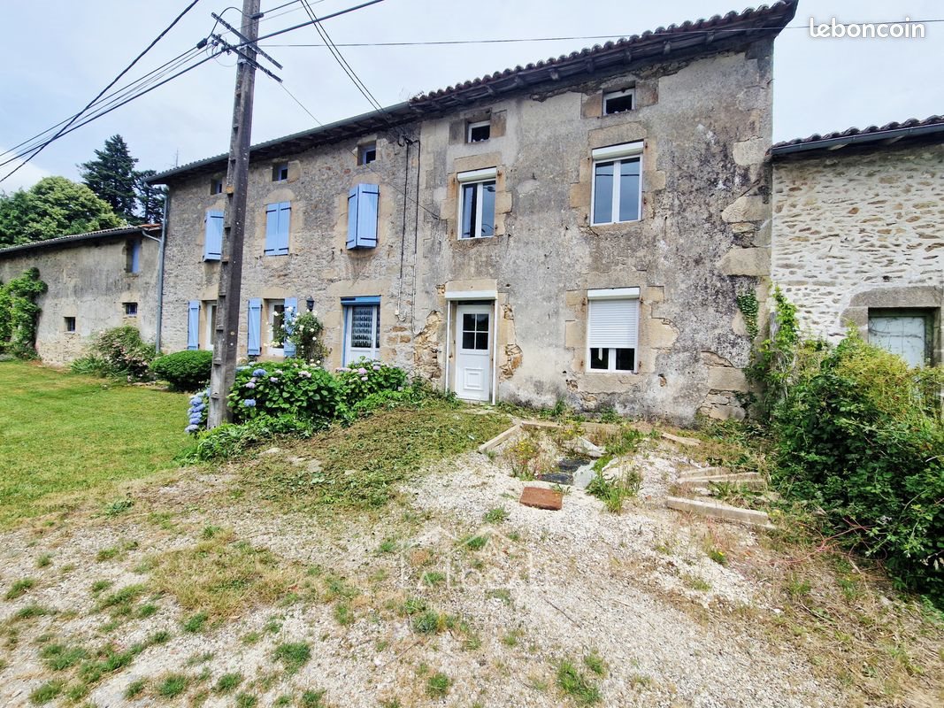 Maison à vendre, 96m², Peyrilhac