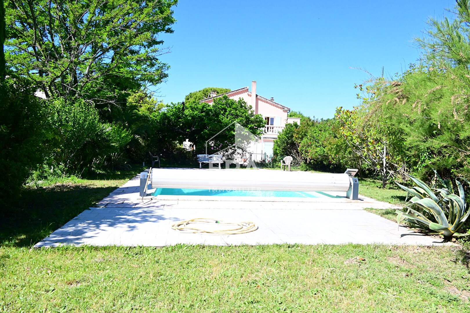 Maison à vendre, 220m², Aubignan