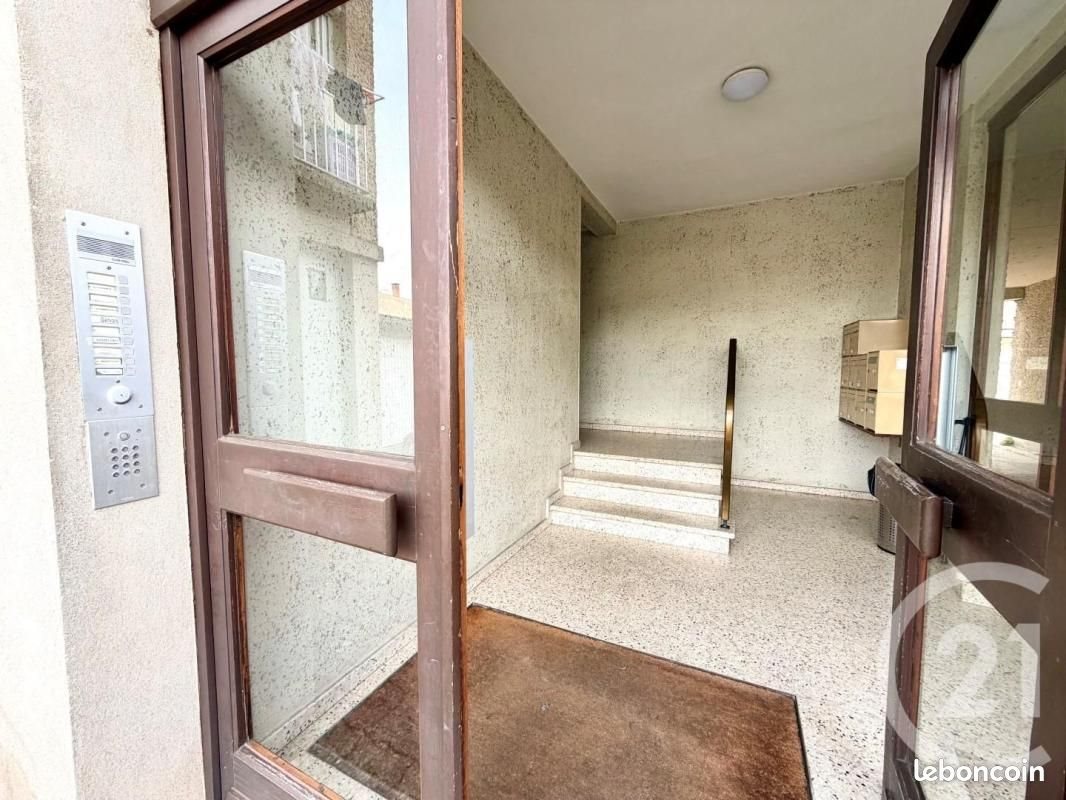 Appartement à vendre, 479m², Carmaux