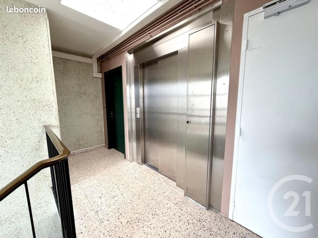 Appartement à vendre, 479m², Carmaux