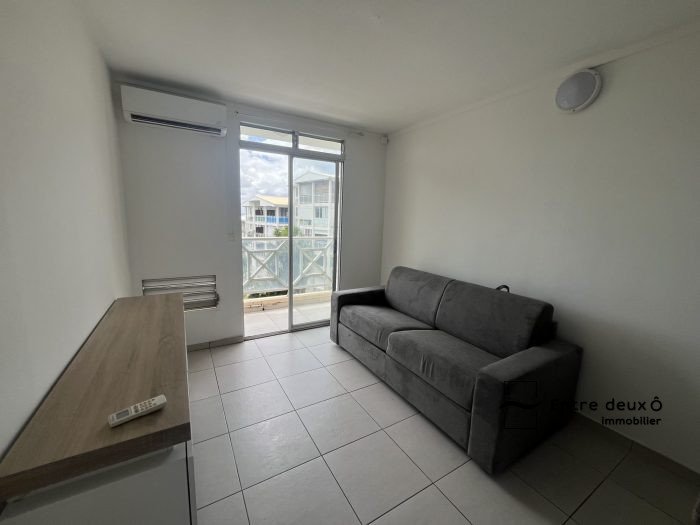 Appartement à louer, 19m², Fort-de-France