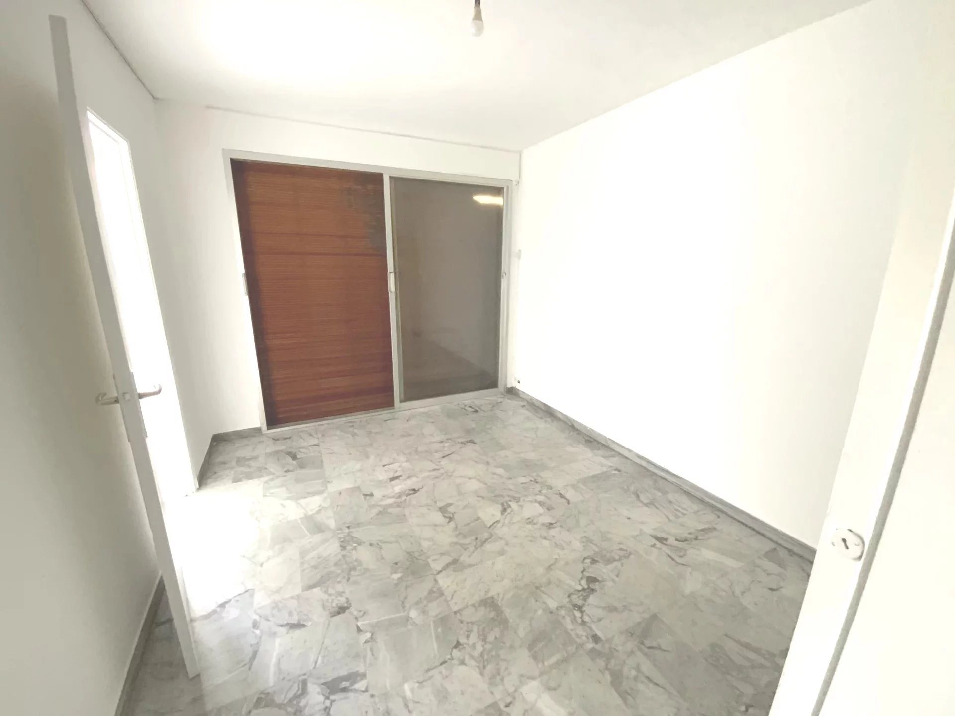 Appartement à vendre, 24m², Menton
