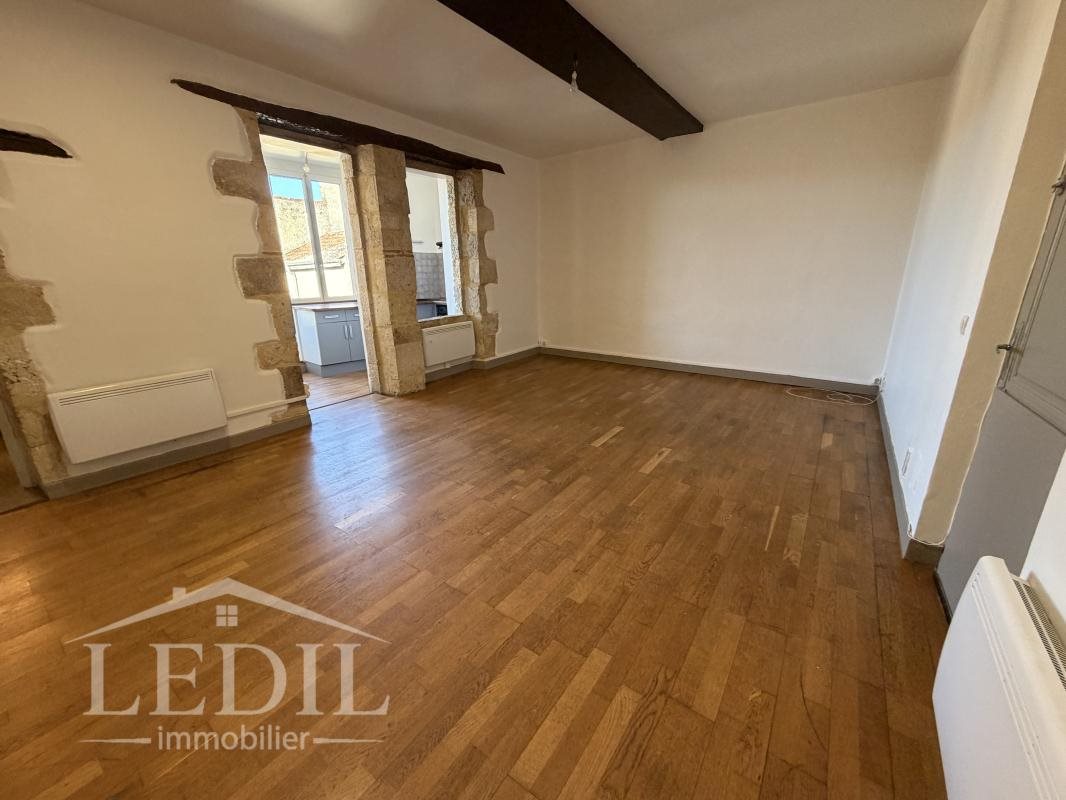 Appartement à vendre, 64m², Condom