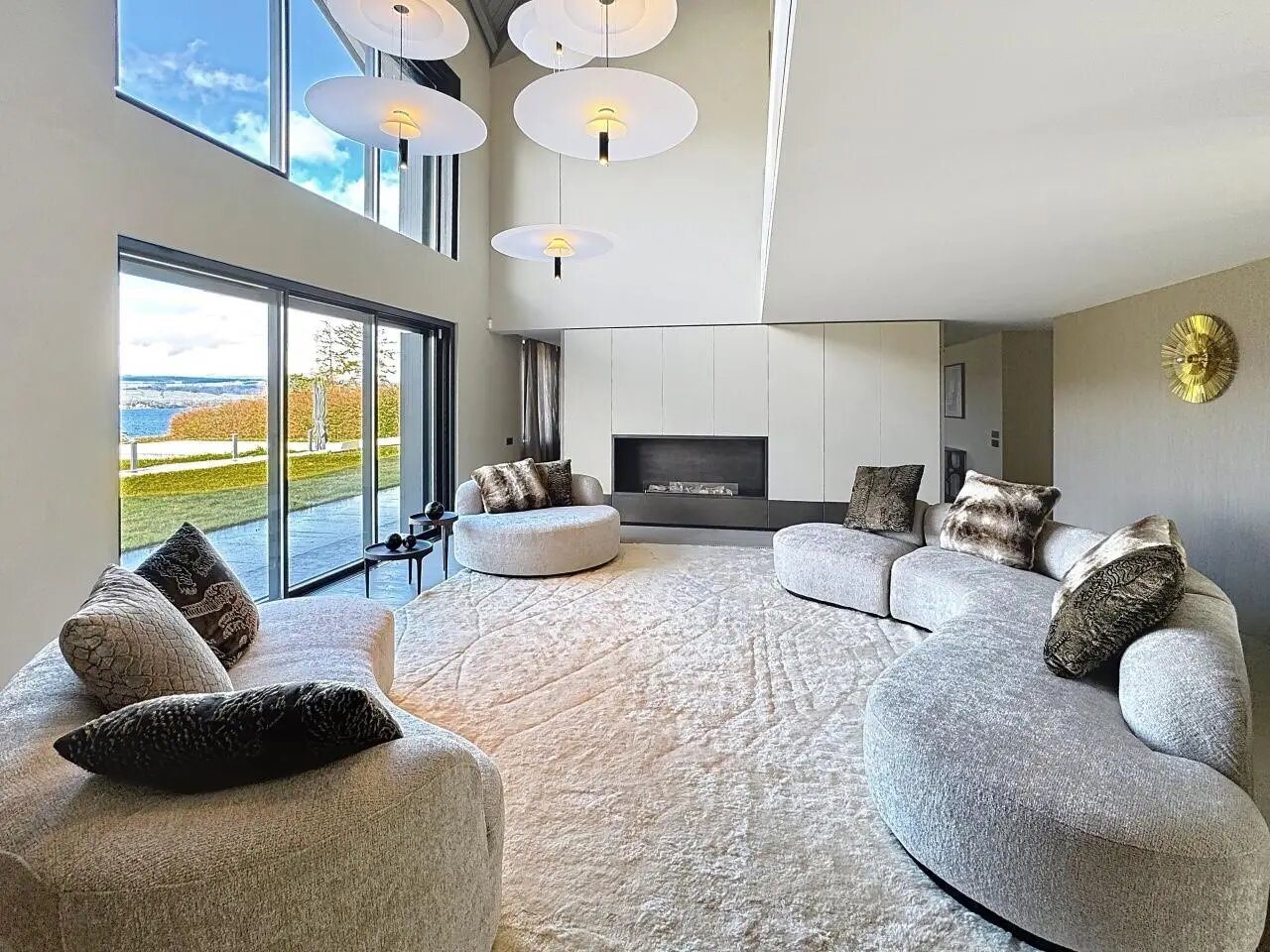 Maison à vendre, 700m², Nernier
