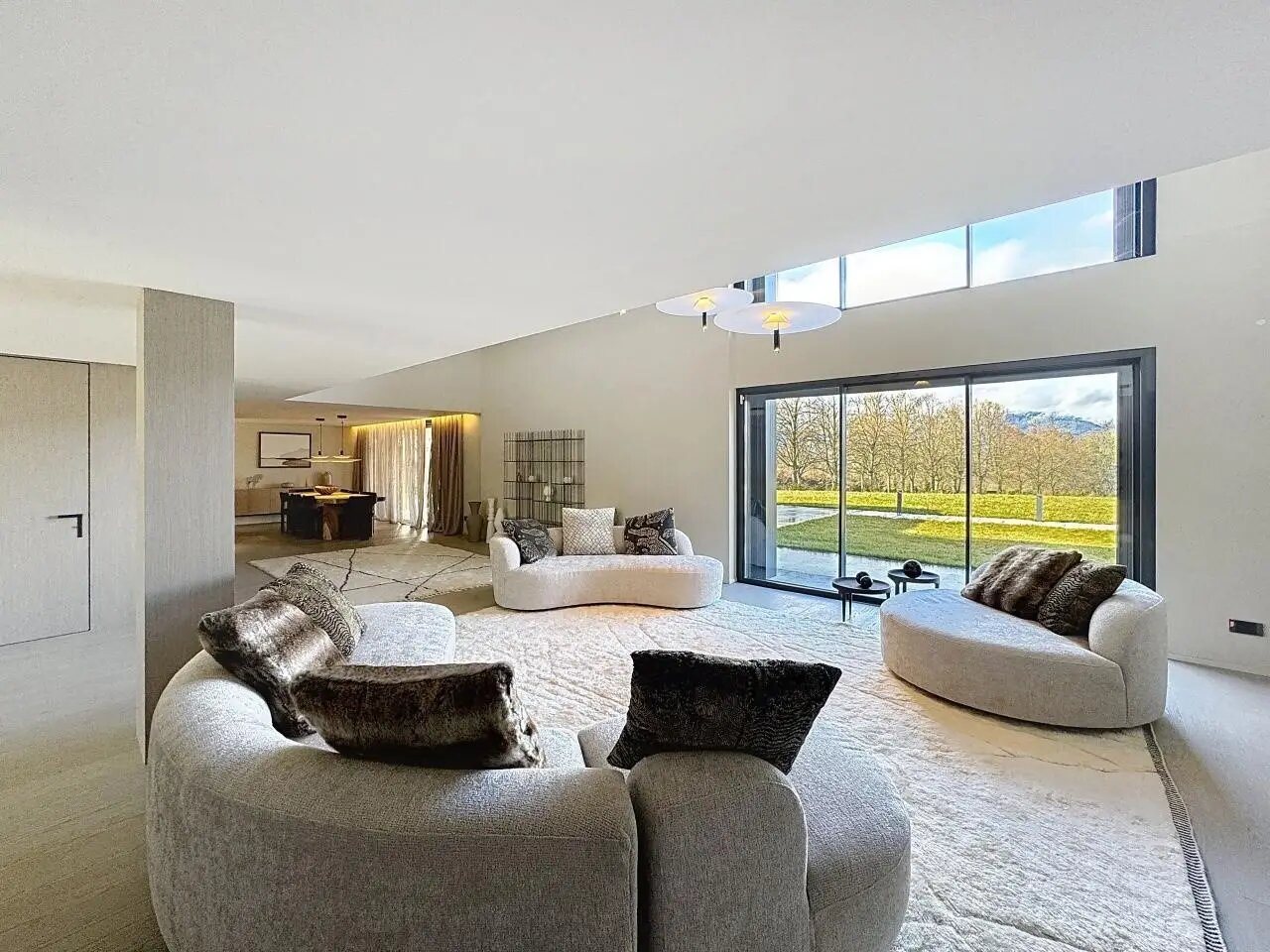 Maison à vendre, 700m², Nernier