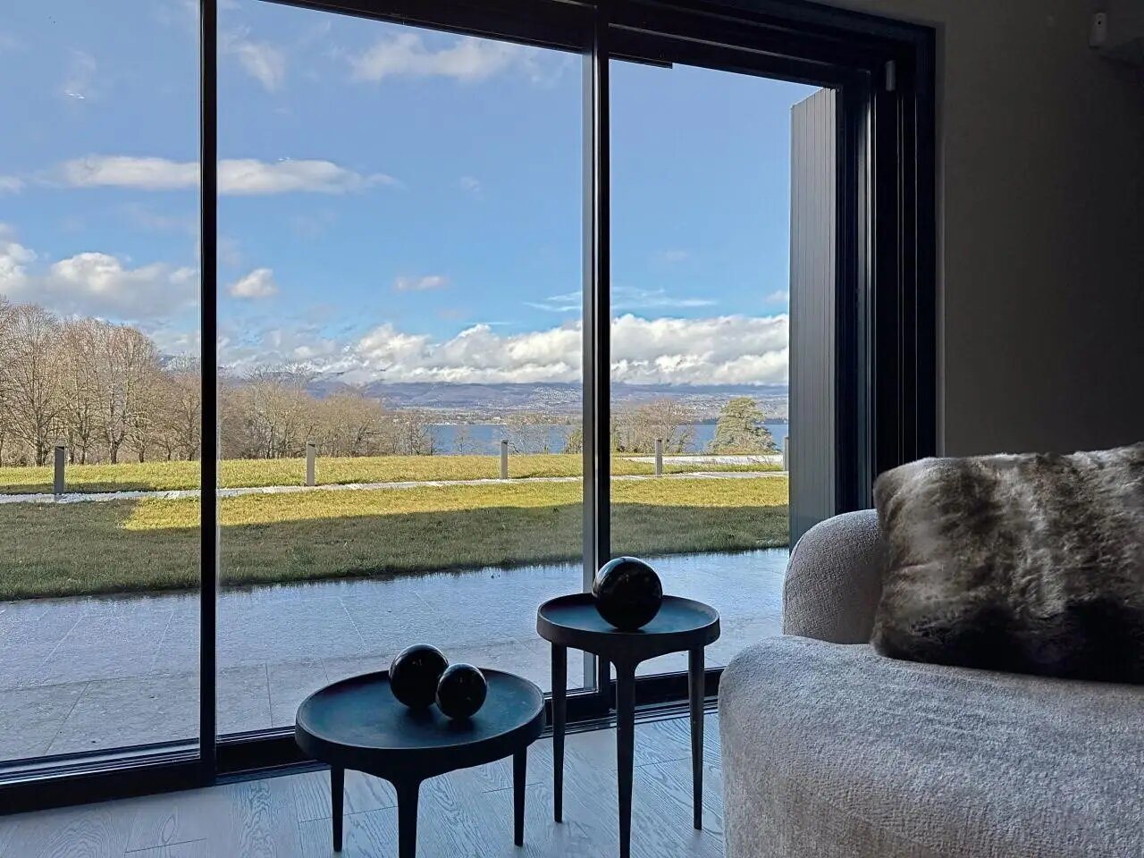 Maison à vendre, 700m², Nernier