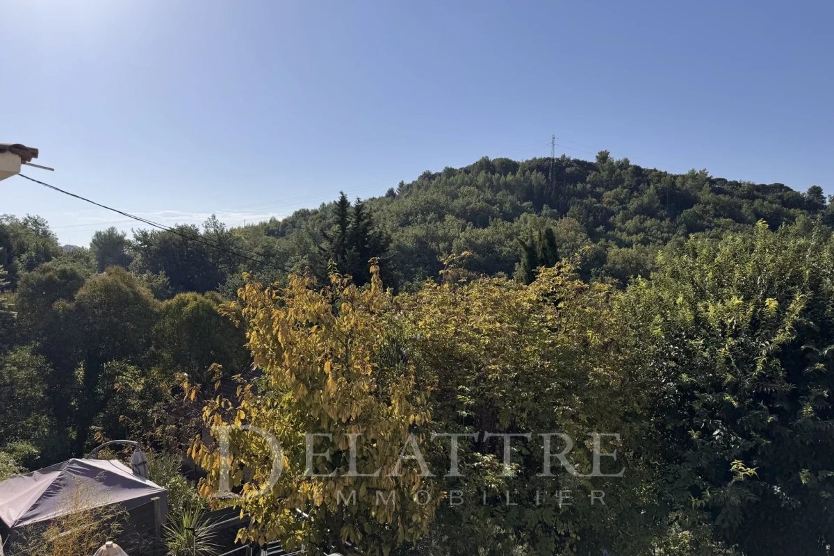 Appartement à vendre, 70m², Châteauneuf-Grasse