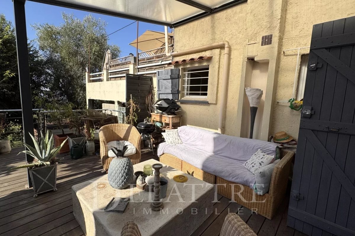 Appartement à vendre, 70m², Châteauneuf-Grasse
